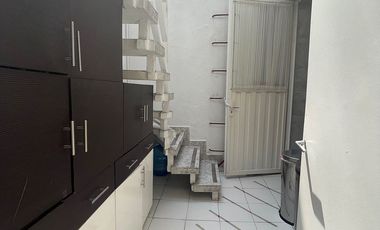 Casa en venta en Tecamachalco a pasos del Templo Ramad Shalom y Parque de la Luz