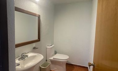 Oficina en venta en Roma Norte a una calle de PH Durango 1er piso interior