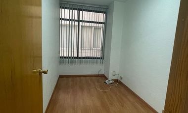 Oficina en venta en Roma Norte a una calle de PH Durango 1er piso interior