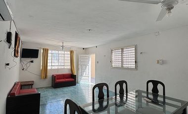 CASA EN VENTA MERIDA, PLAYA CHICXULUB, 2DA FILA, ENTREGA INMEDIATA.