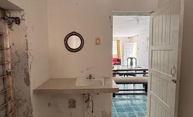CASA EN VENTA MERIDA, PLAYA CHICXULUB, 2DA FILA, ENTREGA INMEDIATA.