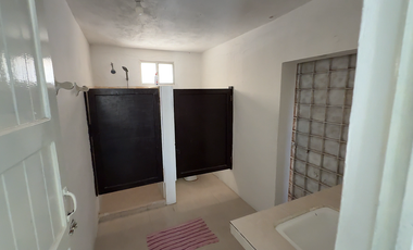CASA EN VENTA MERIDA, PLAYA CHICXULUB, 2DA FILA, ENTREGA INMEDIATA.