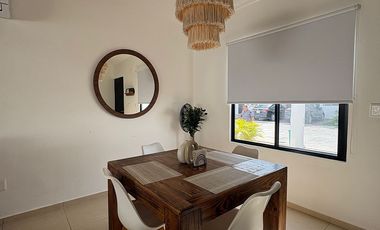 CASA EN RENTA MERIDA, CONKAL, PRIVADA IDILIA, AMUEBLADA, DISPONIBLE.