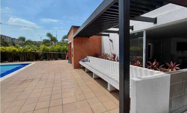 SE VENDE APARTAMENTO EN VALLE DEL LILI - CALI HERMOSO Y AMPLIO