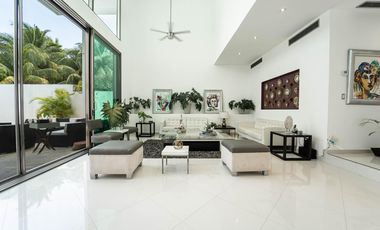 Casa en Venta y Renta en Residencial Campestre Cancún