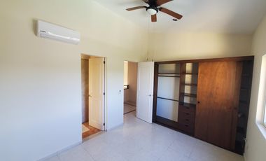CASA EN RENTA  3 REC CON ALBERCA PRIVADA EN PLAYA DEL CARMEN