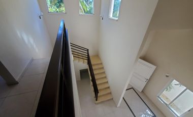 CASA EN RENTA  3 REC CON ALBERCA PRIVADA EN PLAYA DEL CARMEN