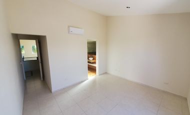 CASA EN RENTA  3 REC CON ALBERCA PRIVADA EN PLAYA DEL CARMEN