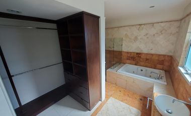 CASA EN RENTA  3 REC CON ALBERCA PRIVADA EN PLAYA DEL CARMEN