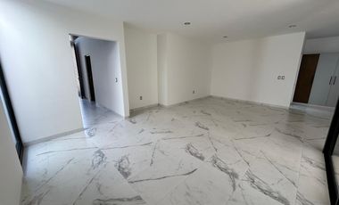 Lomas de Molino III CASA en RENTA, tres recámaras con baño y vestidor. La Campiña, Gran Jardín