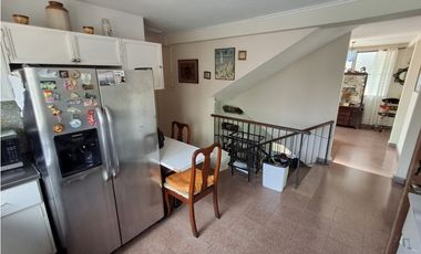 CASA A LA VENTA CLUB X BETANIA