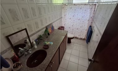 CASA A LA VENTA CLUB X BETANIA