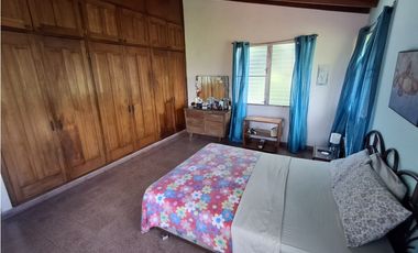 CASA A LA VENTA CLUB X BETANIA