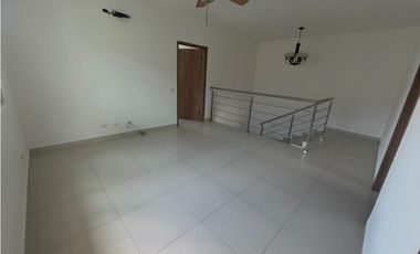 CONDADO DEL REY / ALTOS DEL PARQUE / 264M / 3 HABITACION / AIRES A