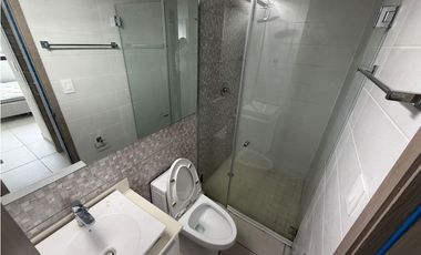 CONDADO DEL REY / PH COUNTRY CLUB / 98M / 2 HABITACION / AMOBLADO
