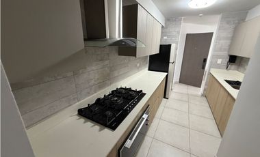 CONDADO DEL REY / PH COUNTRY CLUB / 98M / 2 HABITACION / AMOBLADO