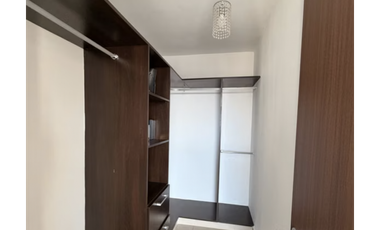 CONDADO DEL REY / KINGS PARK / 97M / 2 HABITACION / BALCON