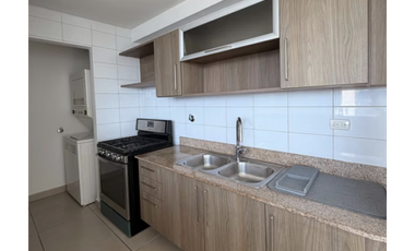 CONDADO DEL REY / KINGS PARK / 97M / 2 HABITACION / BALCON