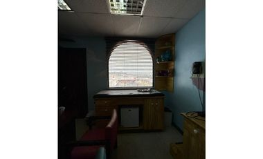 Consultorio en venta – San Judas Tadeo