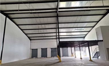 Venta de Galera de 1,050 metros en Parque Industrial Las Américas