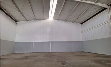Venta de Galera 1.000 mts Zona Franca/Parque Industrial Las Américas