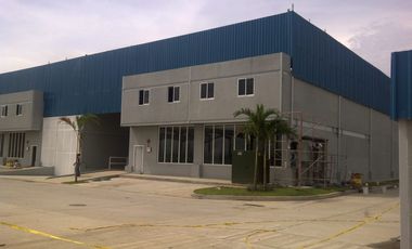 Venta de Galera de 1.050 metros en Parque Industrial Las Américas