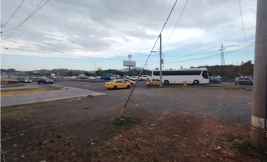 Terreno comercial en venta en Autopista Diagonal a Westland Mall (DR)
