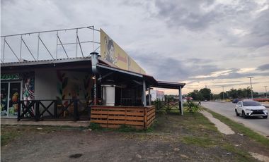 Terreno comercial en venta en Autopista Diagonal a Westland Mall (DR)