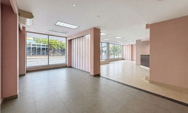 Alquiler de local comercial en Avenida Simon Bolivar