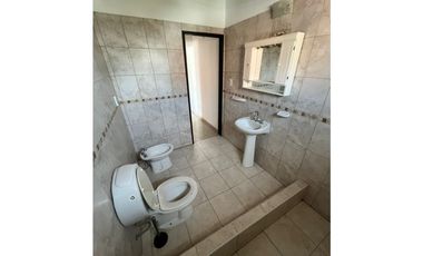 DEPARTAMENTO 1 DOR - 1ER PISO POR ESCALERA- ROCA 1220