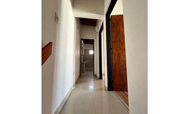 DEPARTAMENTO 1 DOR - 1ER PISO POR ESCALERA- ROCA 1220