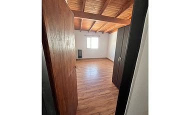 DEPARTAMENTO 1 DOR - 1ER PISO POR ESCALERA- ROCA 1220