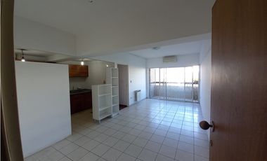 Departamento 1 Dormitorio con Balcón Frente a Plaza de Godoy Cruz