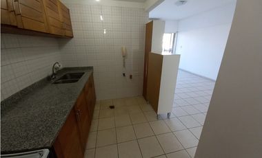 Departamento 1 Dormitorio con Balcón Frente a Plaza de Godoy Cruz