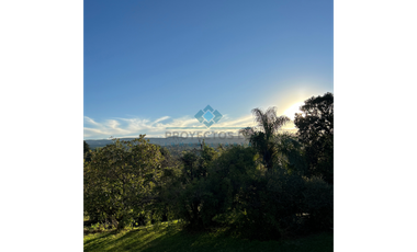 VENTA - RESIDENCIA DE JERARQUA - ASCOCHINGA, CÓRDOBA
