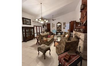 VENTA - RESIDENCIA DE JERARQUA - ASCOCHINGA, CÓRDOBA