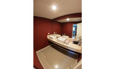 VENTA - Casa 6 ambientes de 2 plantas con pileta - RUMENCO