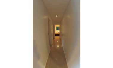 VENTA - Casa 6 ambientes de 2 plantas con pileta - RUMENCO