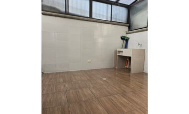 RENTA AMPLIA Y HERMOSA CASA CERCA A LA AVENIDA 30 DE AGOSTO DE PEREIRA