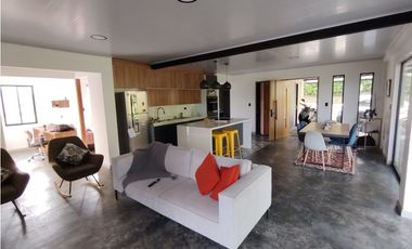 Casa campestre independiente para arriendo en Tres Puertas, Pereira!!