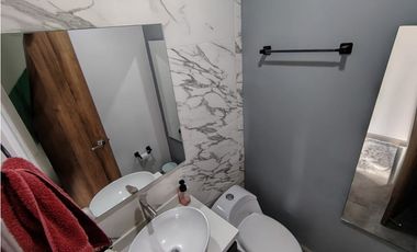 Casa campestre independiente para arriendo en Tres Puertas, Pereira!!