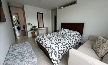 CASA EN CONJUNTO CERRADO RODEADA DE VERDE