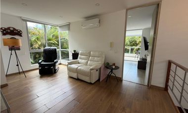 CASA EN CONJUNTO CERRADO RODEADA DE VERDE