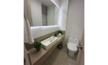 CASA EN CONJUNTO CERRADO RODEADA DE VERDE