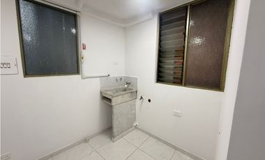 ARRIENDA APARTAESTUDIO LOS ROSALES