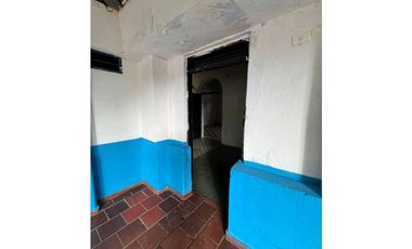 SE ARRIENDA CASA COMERCIAL PLAZA ALFONSO LOPEZ