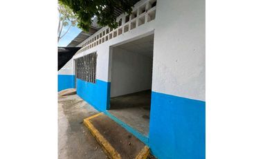 SE ARRIENDA CASA COMERCIAL PLAZA ALFONSO LOPEZ