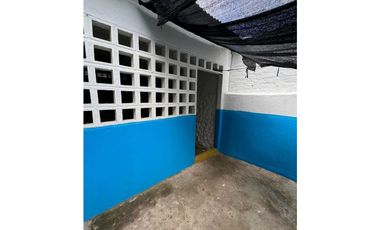 SE ARRIENDA CASA COMERCIAL PLAZA ALFONSO LOPEZ