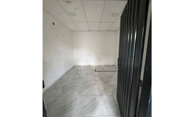 SE ARRIENDA CASA COMERCIAL PLAZA ALFONSO LOPEZ