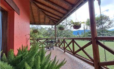 Casa en Arriendo Loma del Escobero Envigado